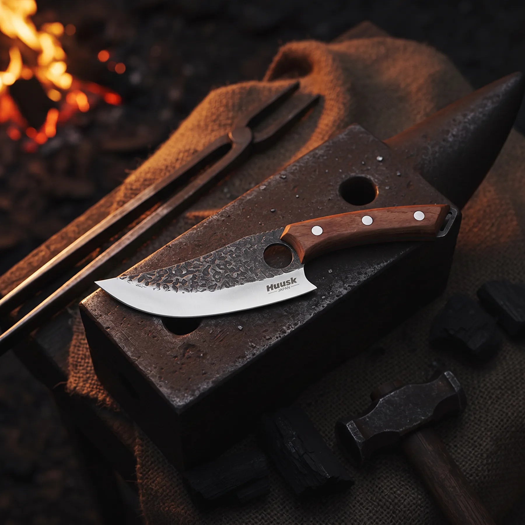 Huusk Hand-Forged Utility Knife