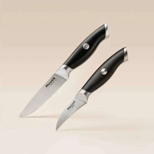 Huusk two-piece black paring knife set with straight and bird's beak blades